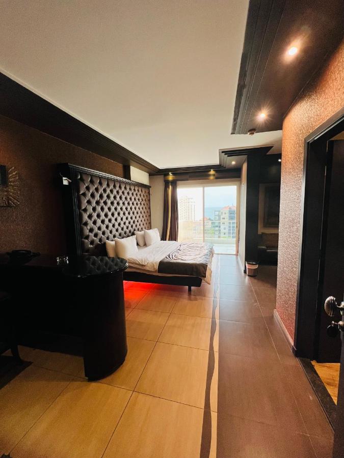 Dolls Hotel By Eurostars (Adults Only) Jounieh Kültér fotó
