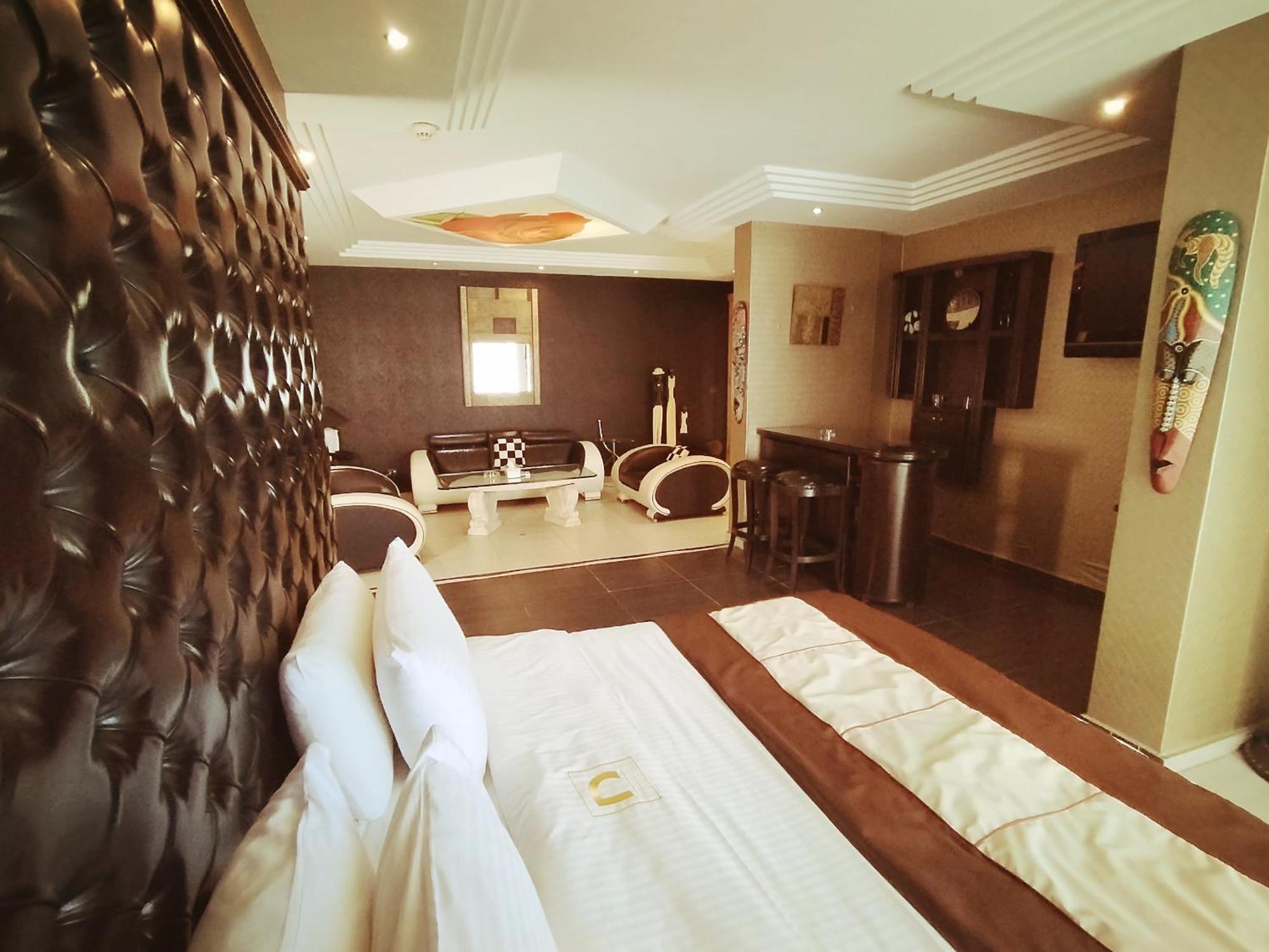Dolls Hotel By Eurostars (Adults Only) Jounieh Kültér fotó